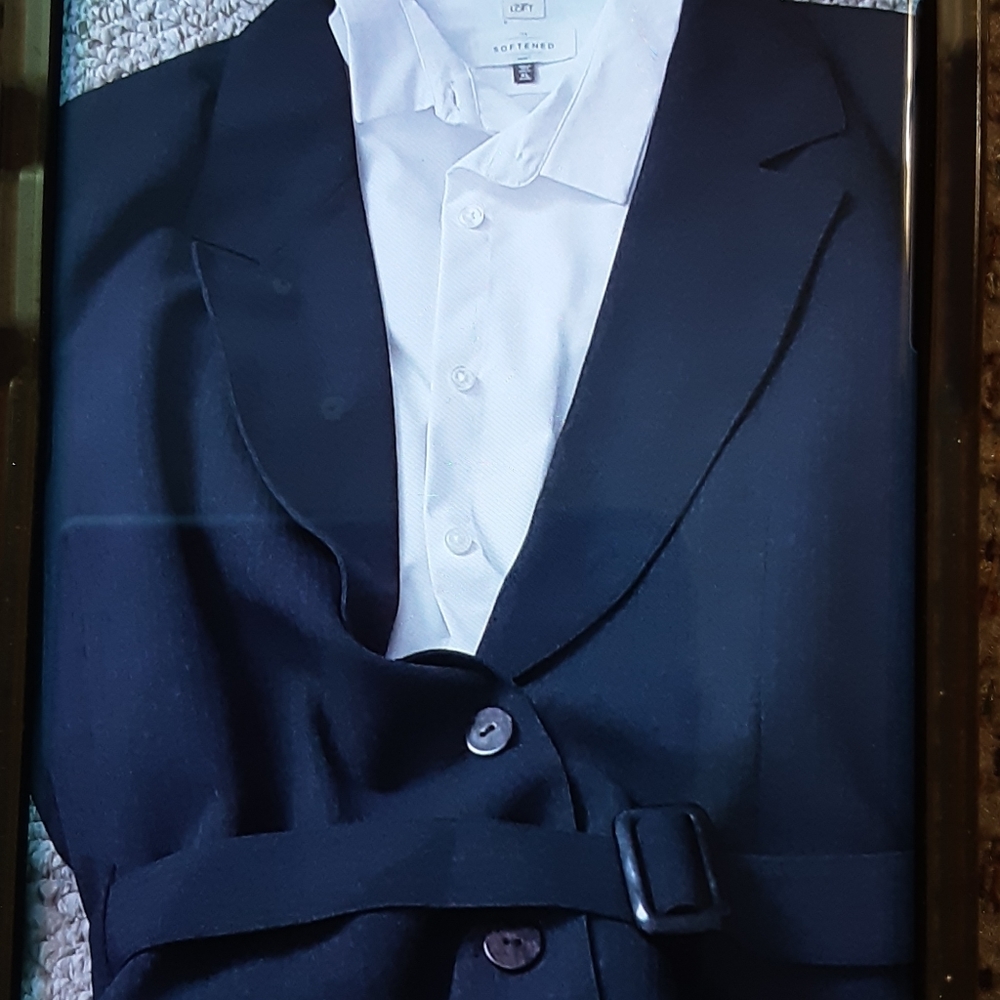 Women's suit